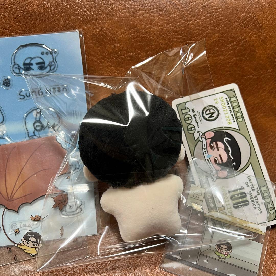 enhypen ソンフン ぬいぐるみ 10cm 新品 マスター - メルカリ