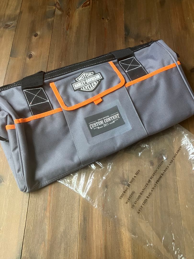 ⭐︎限定品⭐︎Harley-Davidson ツールケース2011 Harley-Davidson 39 Pocket Bar & Shield Logo Industrial Strength