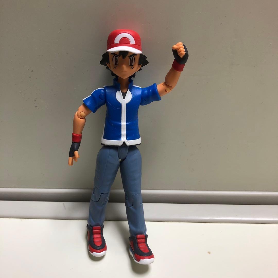 ポケモンサトシとセレナのフィギュアです。