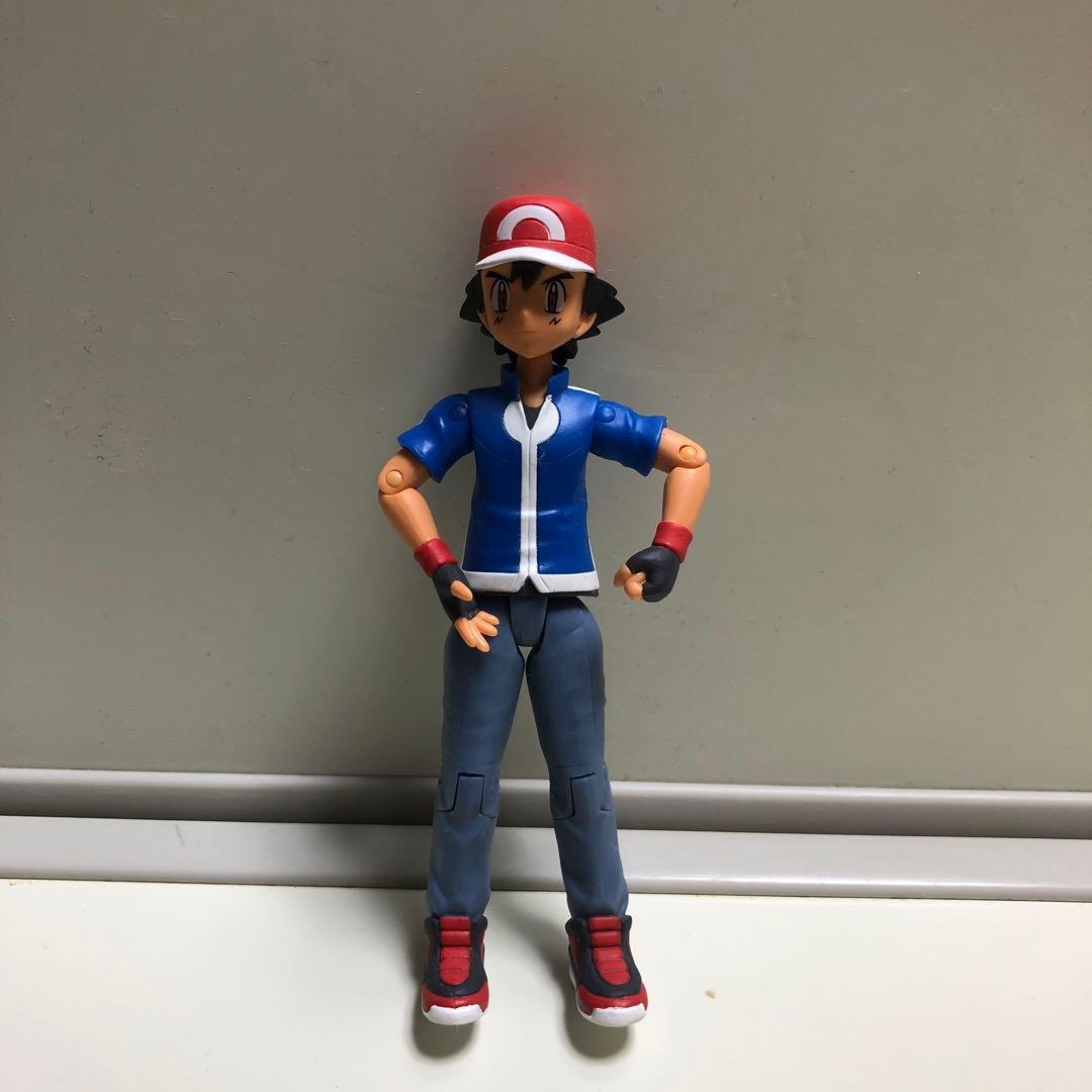 ポケモンサトシとセレナのフィギュアです。