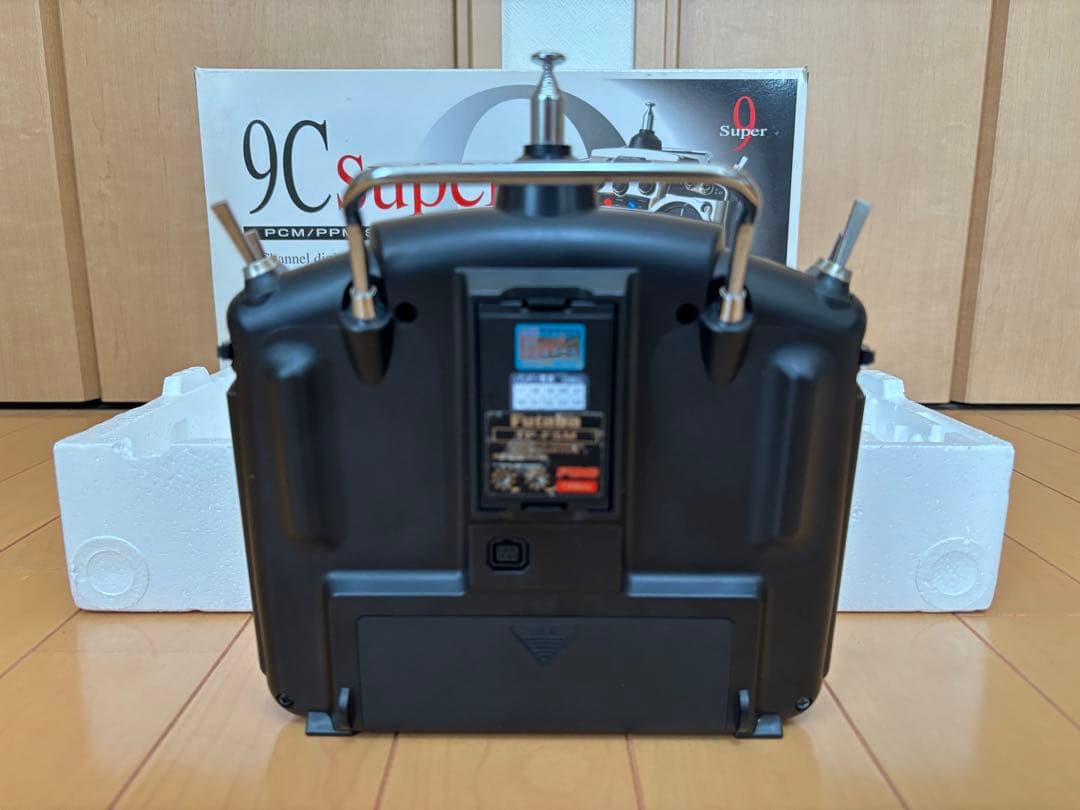 Futaba 9C Super FF9 (9チャンネルプロポ)