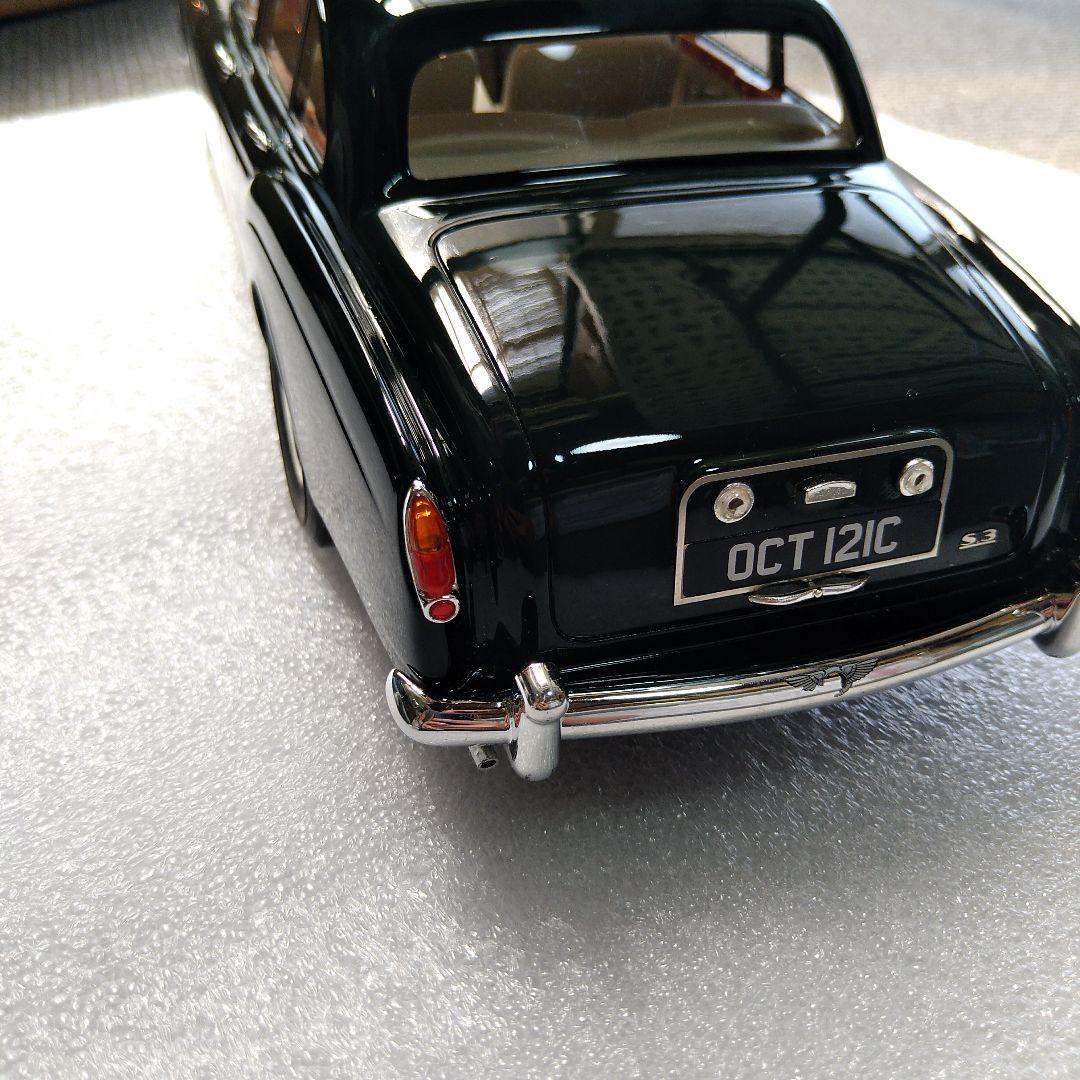 ベントレー 1/18 　S3 モデル OCT 1965 グリーン