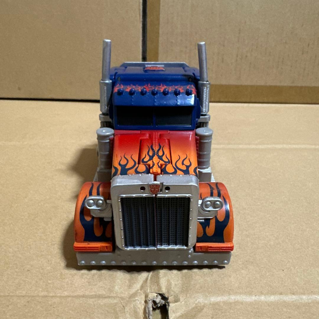 トランスフォーマーステルスフォース　オートチェンジビークル オプティマスプライム