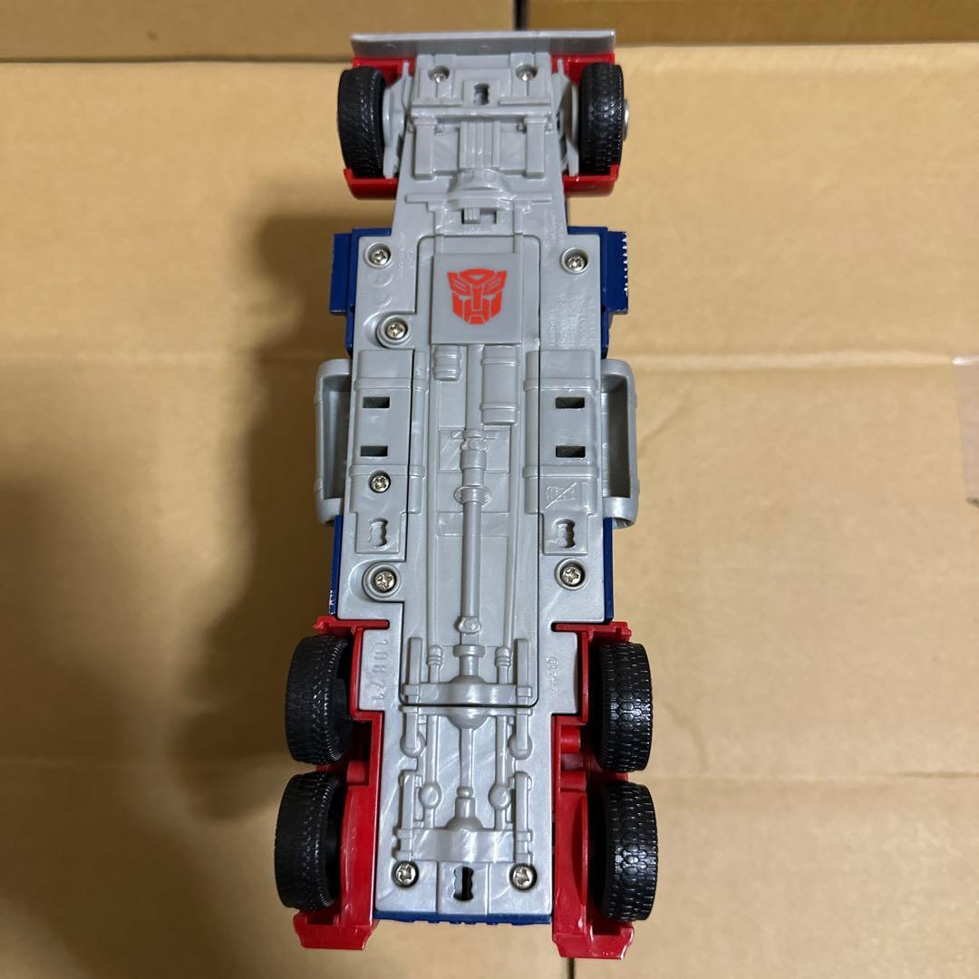 トランスフォーマーステルスフォース　オートチェンジビークル オプティマスプライム