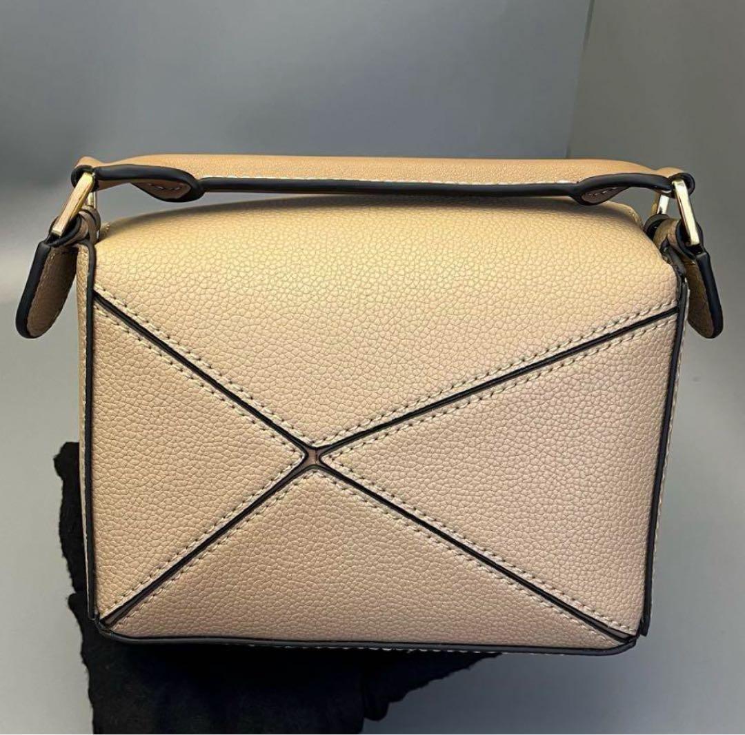 美品 LOEWE ロエベ パズルバッグ