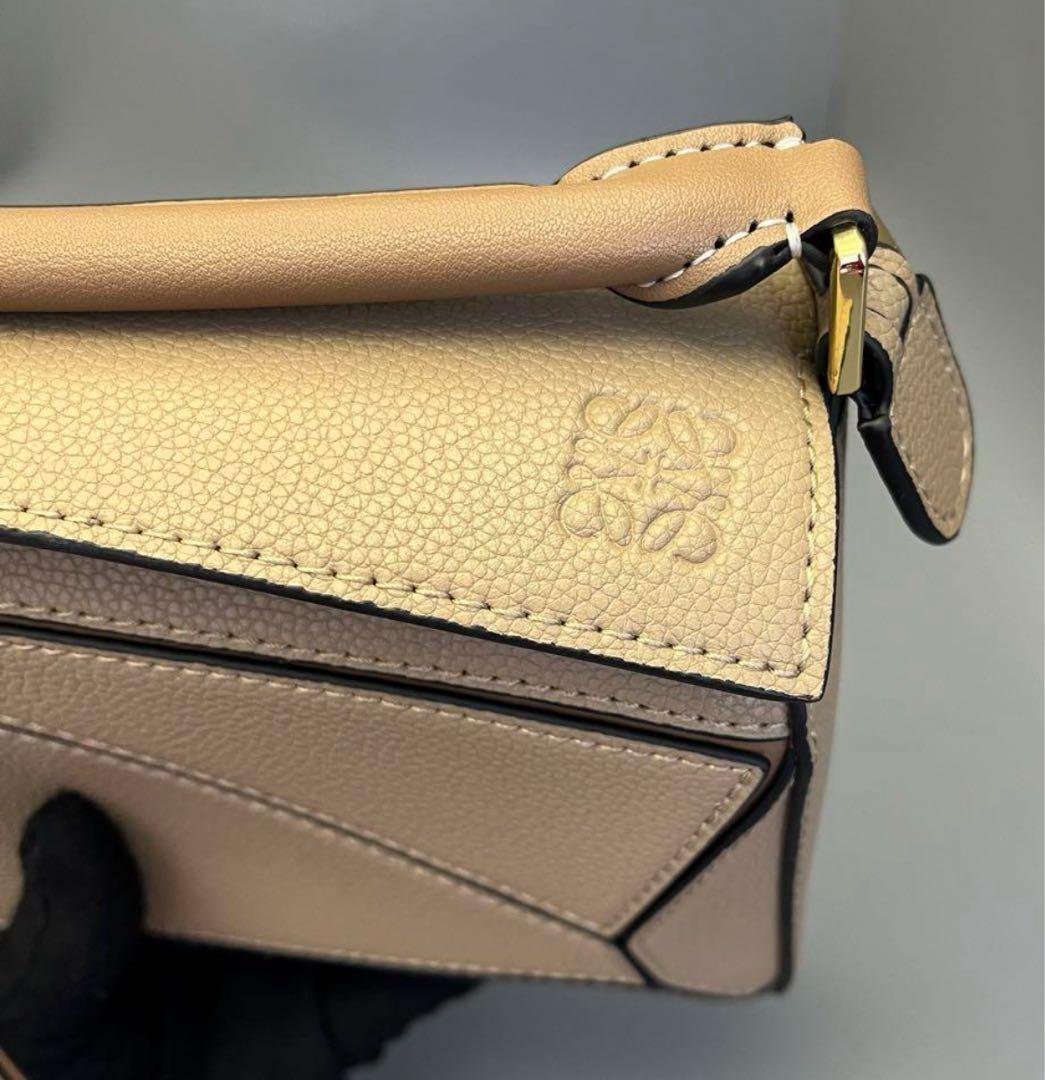 美品 LOEWE ロエベ パズルバッグ