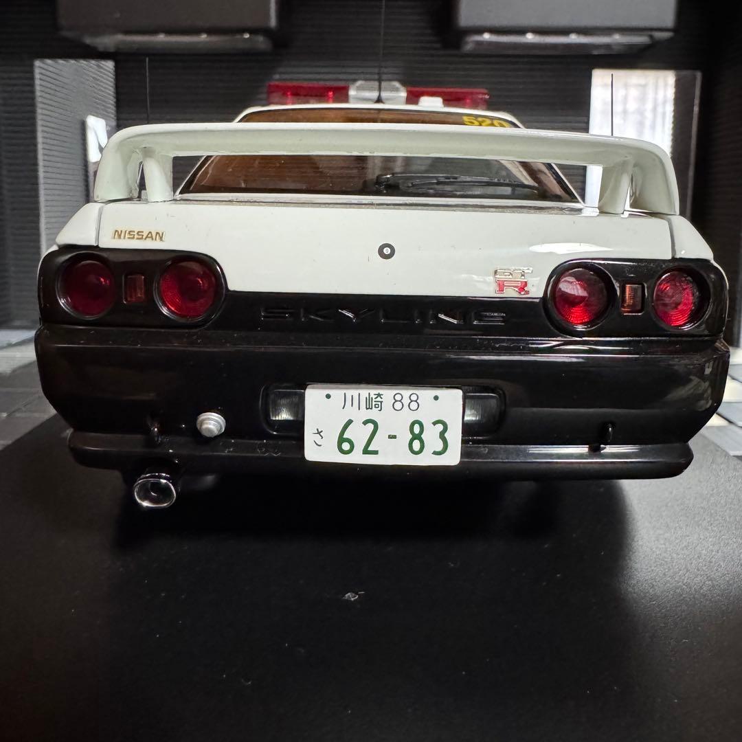 絶版未展示品 オートアート 1/18 スカイライン GT-R R32 神奈川県警