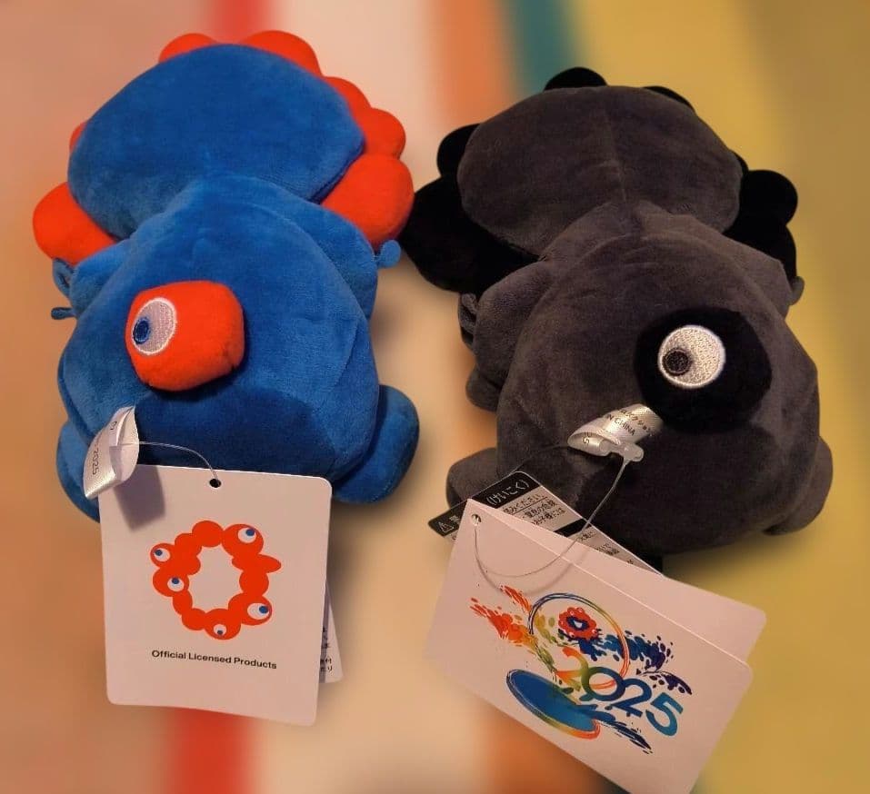 【Sサイズ2点セット】ミャクミャク　お手玉風ぬいぐるみ　新品