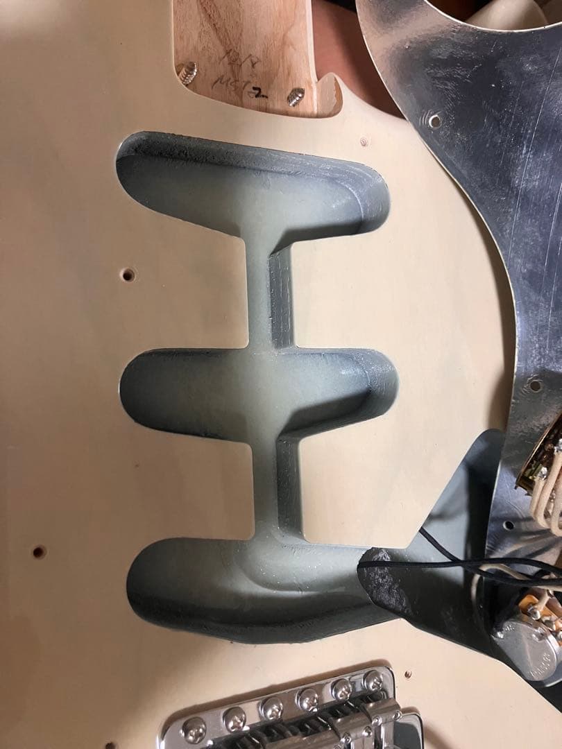 MOMOSE MST2-STD/NJ モモセ ストラトキャスター　3.2キロ