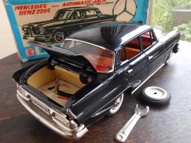 傑作☆超希少！縦目 ベンツ 220S S.S.S. 大型 ブリキ 玩具 箱付