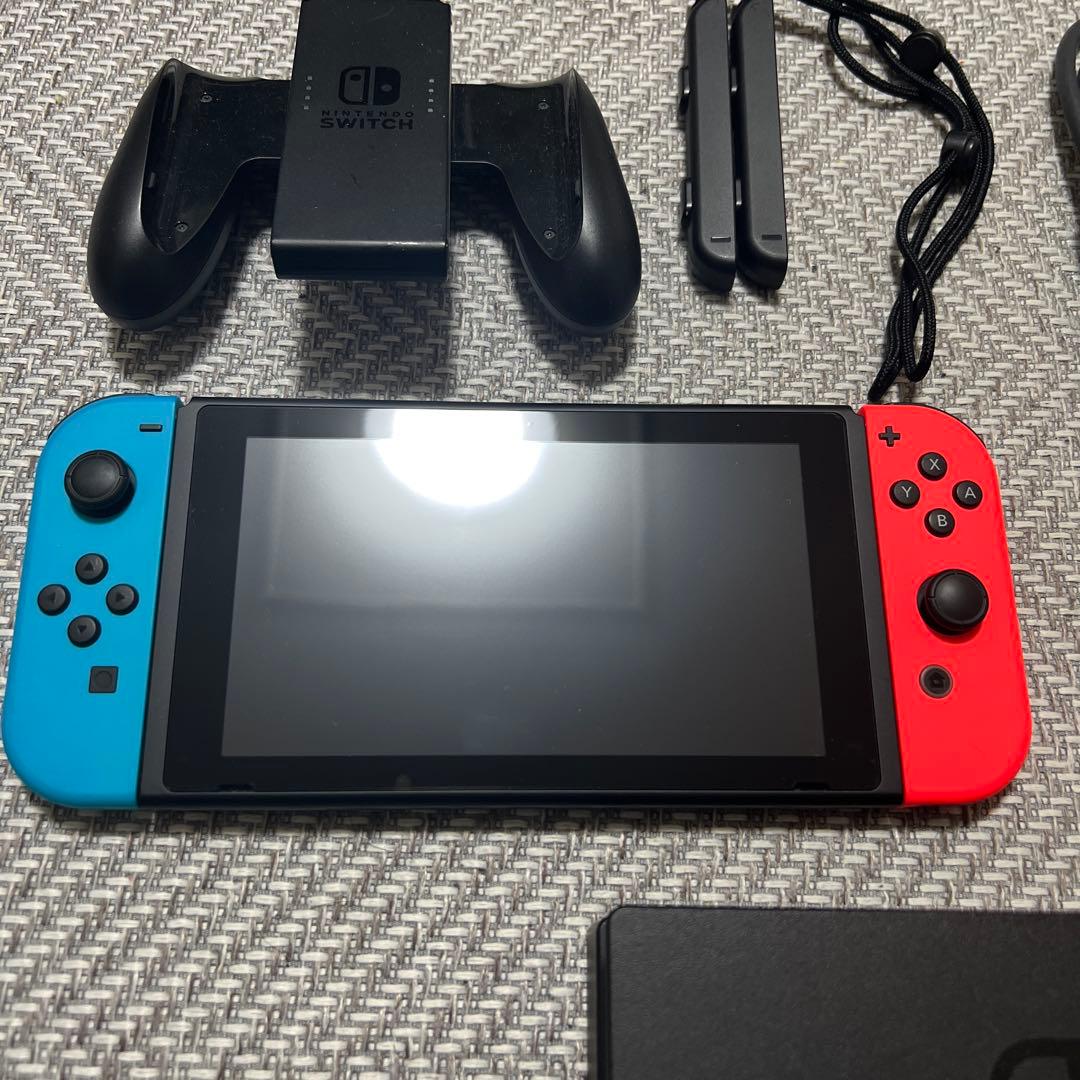 Nintendo Switch 赤青本体 ドック付き　※箱無し