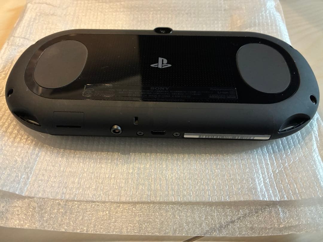 SONY PlayStationVITA PCH-2000 ブラック