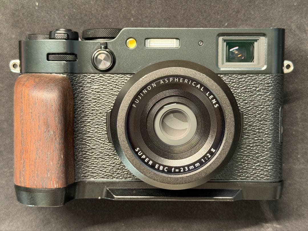 FUJIFILM X100VI •4月までの保証付き+おまけ多数 Amazon.com : FUJIFILM X100VI Digital Camera (Silver) (16821822) +