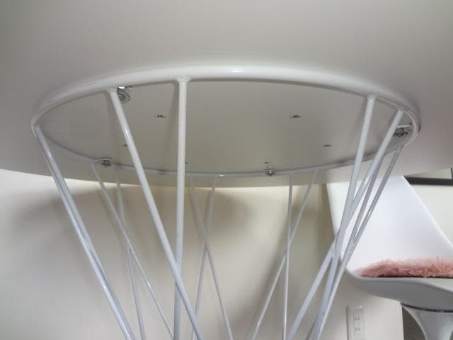 Hqqq! イサムノグチ サイクロンテーブル (径103M) 訳あり