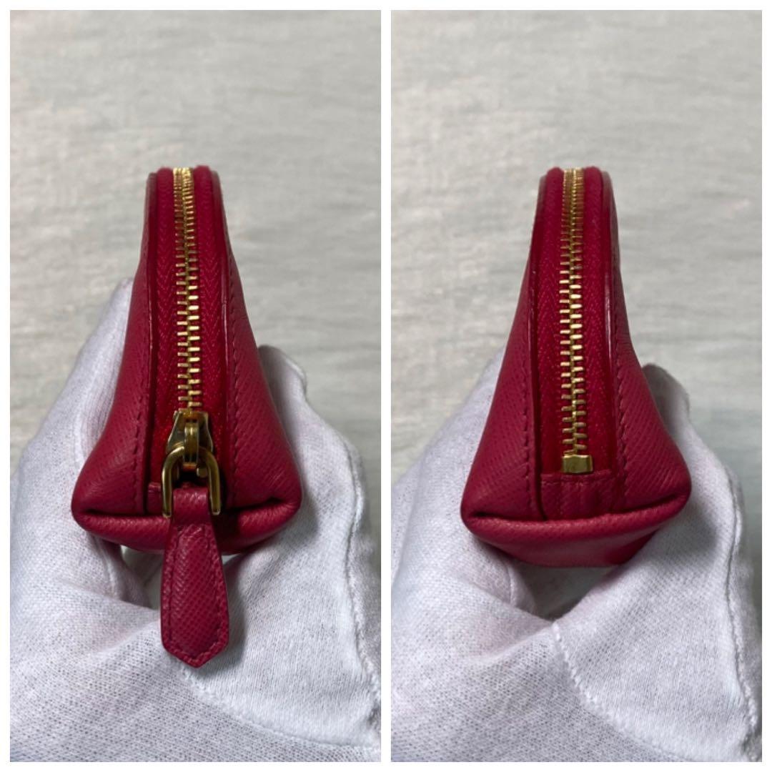 早い者勝ち　美品　PRADA プラダ　小銭入れ　ケース　ピンク　チャーム