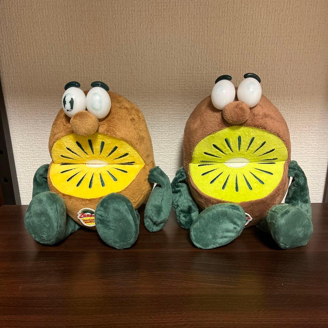 ゼスプリキウイブラザーズぬいぐるみ - メルカリ