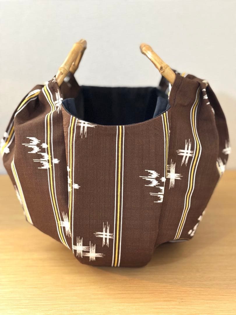 琉球柄　沖縄絣柄　琉球絣茶色和装バック・着物バック　入学卒業結婚式七五三振袖