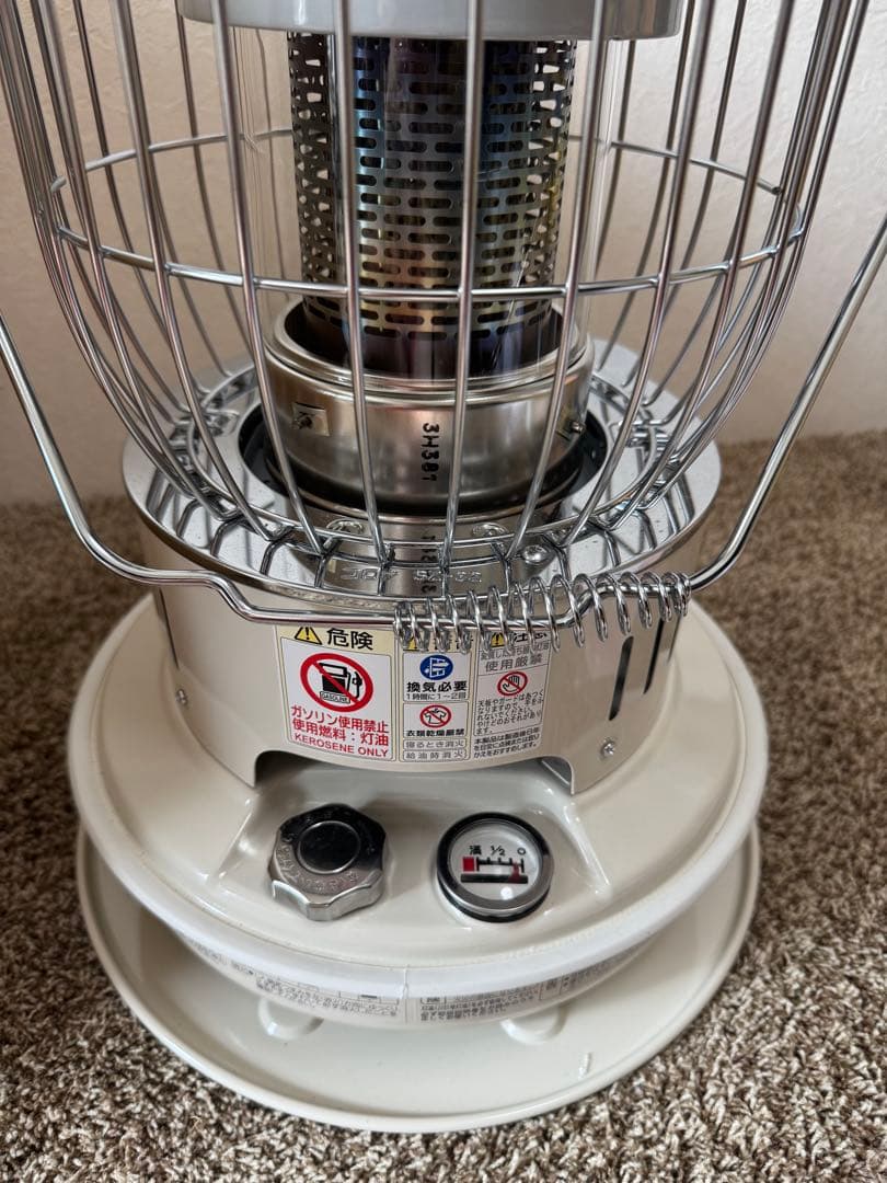 コロナ 小型対流形石油ストーブ ホワイト SZ-32