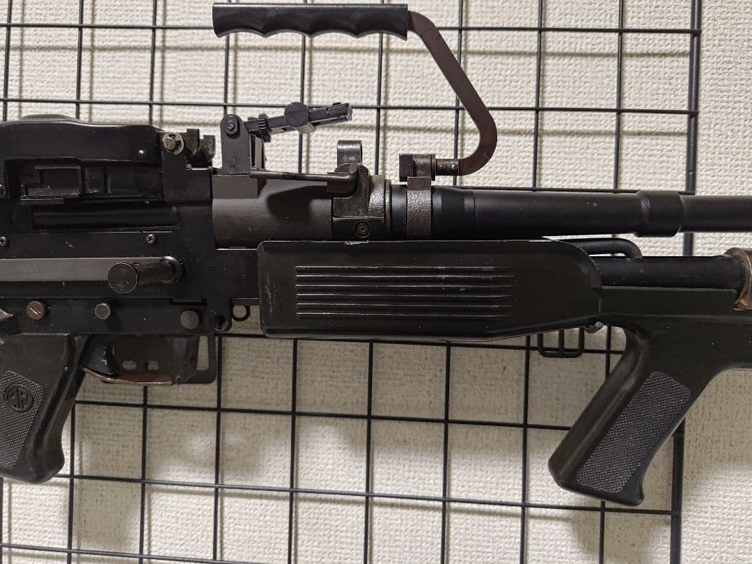 アサヒファイヤーアームズ製 M60E3 ガスガン ジャンク エアガン