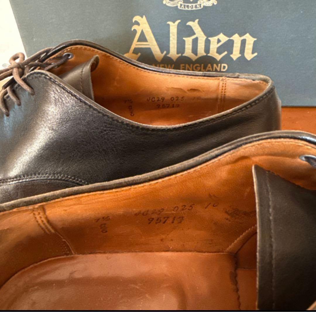 ALDEN ストレートチップ　BLACK CALF LEATHER SOLE