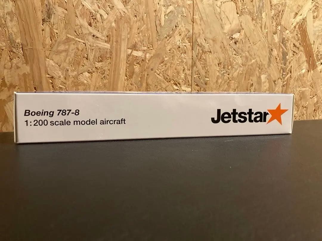 Jetstar Boeing 787-8 1:200モデル