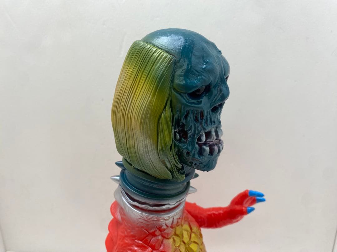 ソフビ】ZOLLMEN 最終話再生怪獣【バーストロン】