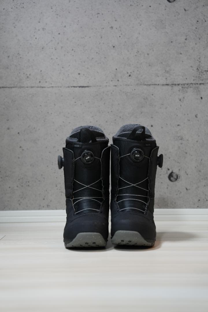 ボアシステム ブラック スノーボードブーツ