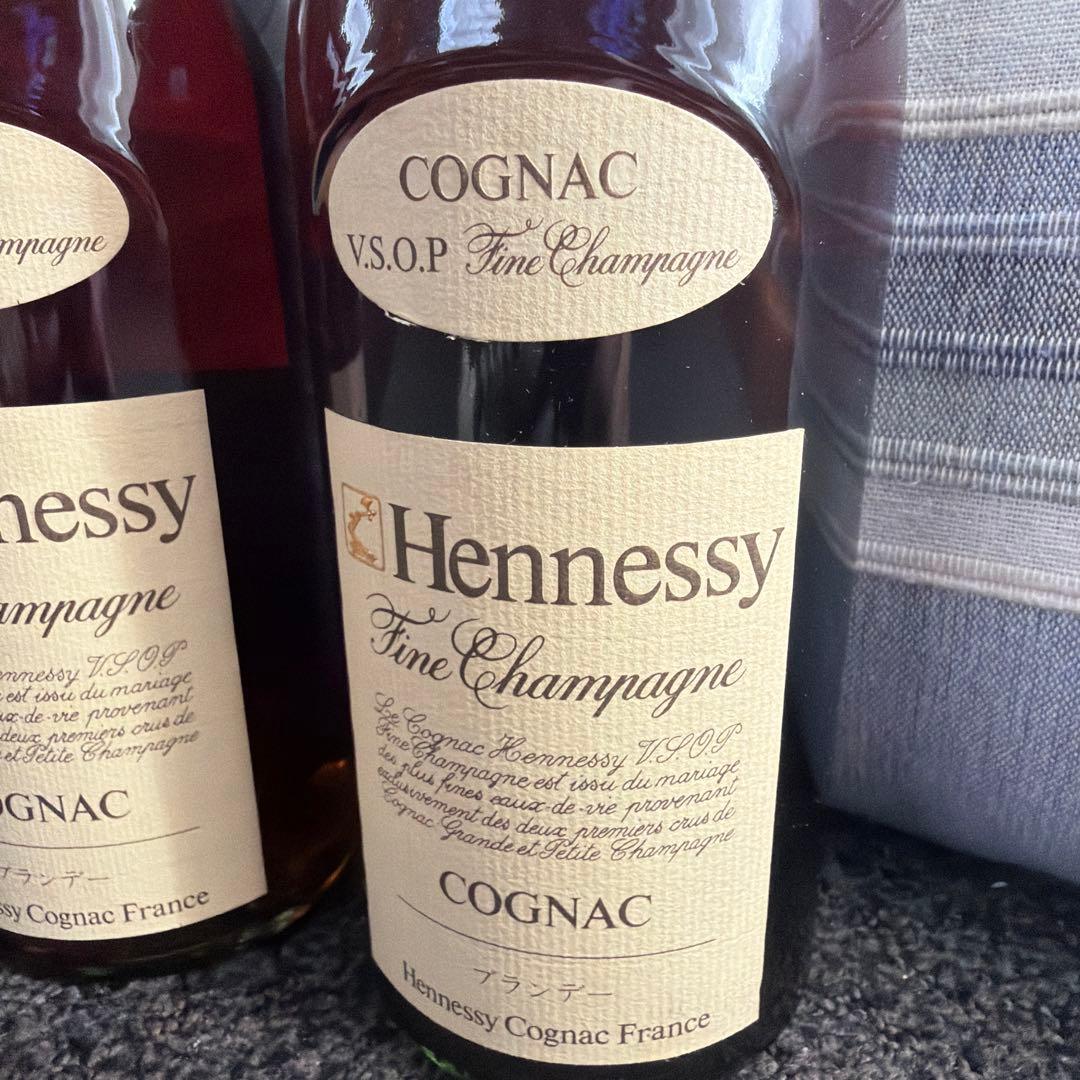 ヘネシー Hennessy VSOP 2本セット 未開封 ラベル綺麗 箱無し - メルカリ
