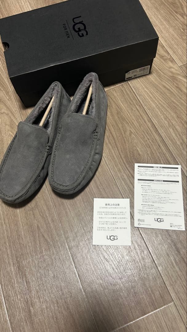 正規品 UGG アグ グレー モカシン M HENRICK TWINFACE