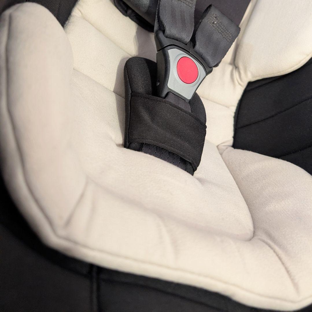 アップリカ　エアキャリー•トラベルシステムベース＋小物付