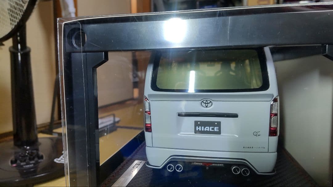 IG2802 1/18 T・S・D WORKS HIACE Matte Gray