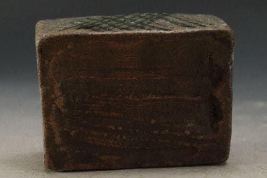 桃山時代】古唐津 絵唐津香合 金銀字形 黒柿箱 - メルカリ