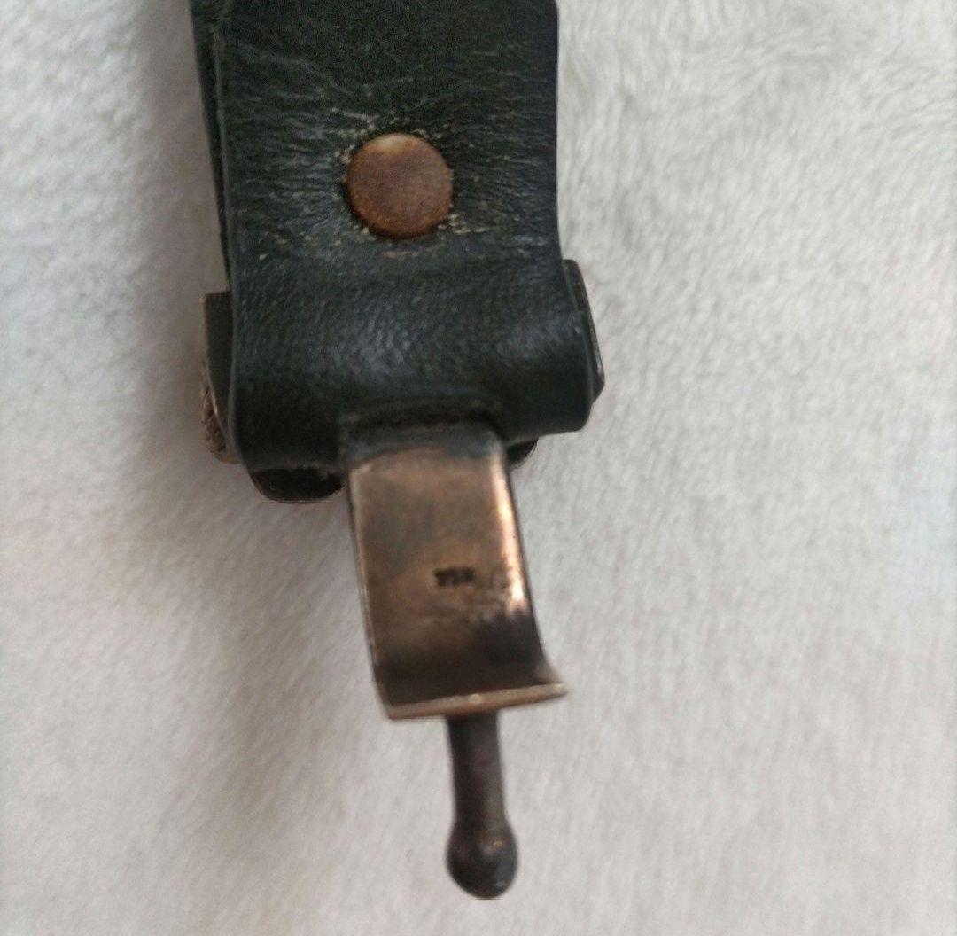 Gaboratory／LEATHER WRIST BAND CROSS OVAL