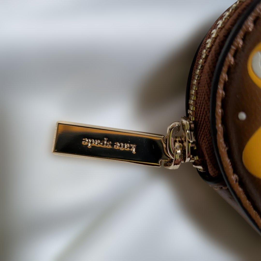 Kate Spade ハートプレッツェル型 バッグチャーム キーケース