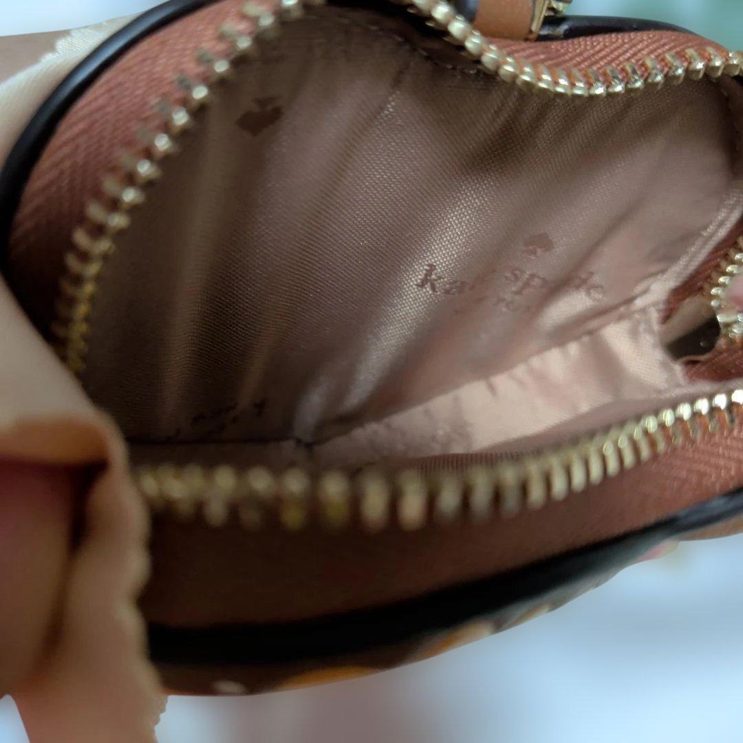 Kate Spade ハートプレッツェル型 バッグチャーム キーケース