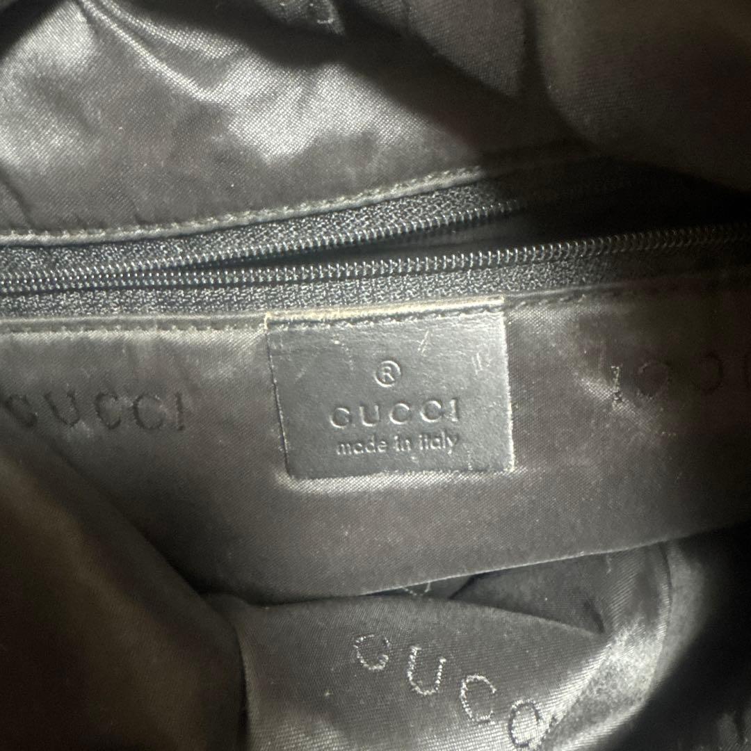 Gucci バッグ　レディース