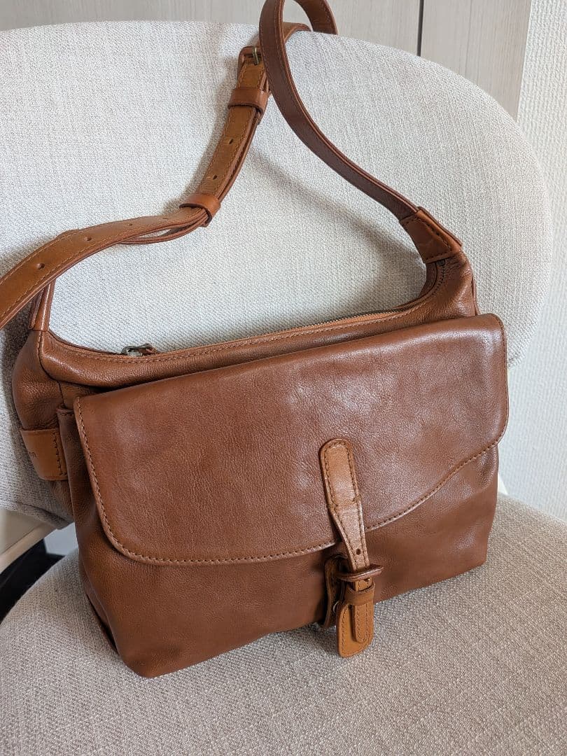 genten　ゲンテン　ショルダーバッグ　本革