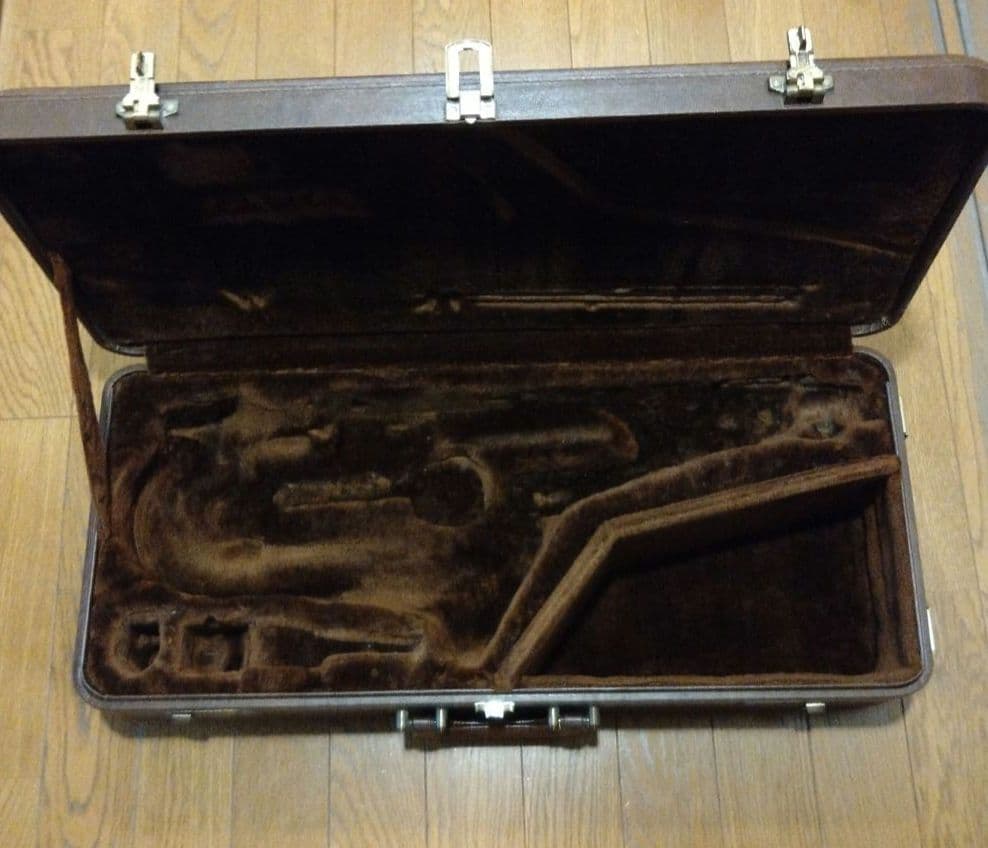 ヤナギサワ アルトサックス純正ケース　ブラウン　合成皮革