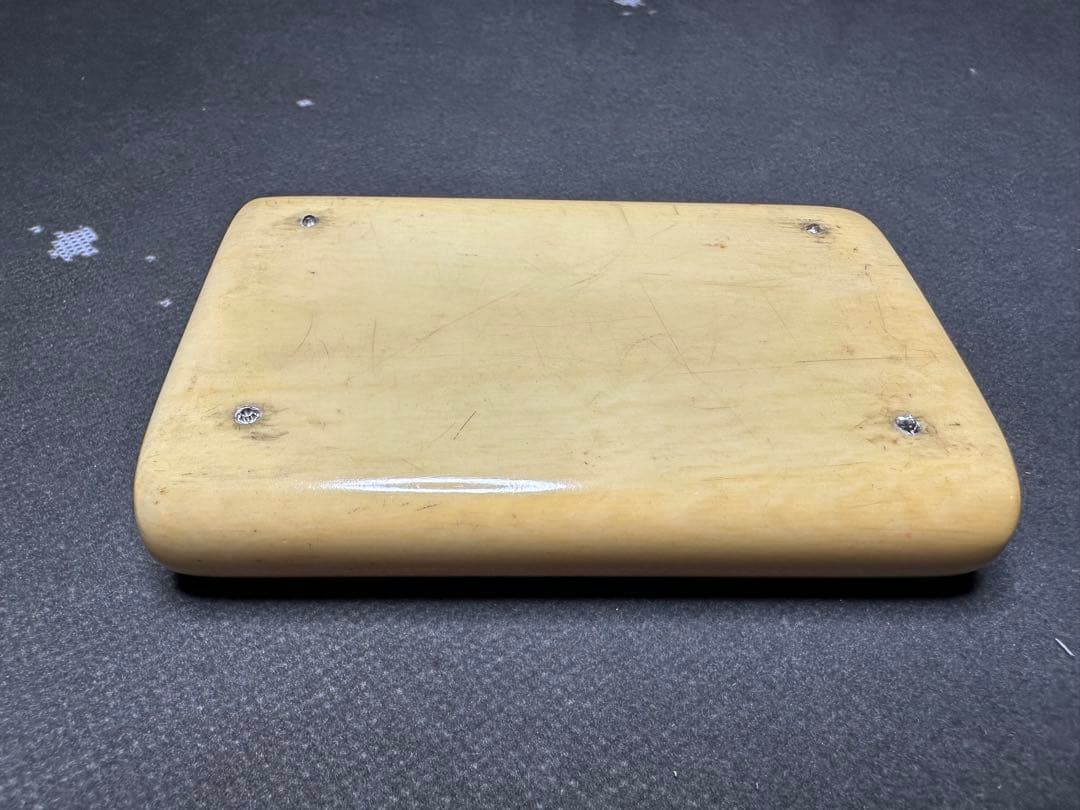 極上　印鑑ケース　小物入れ　天然素材　彫刻 細密細工