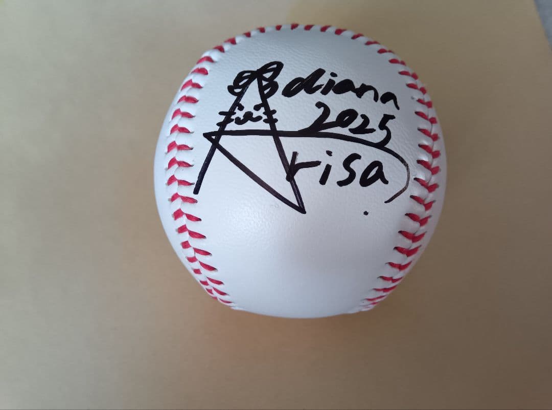 横浜DeNAベイスターズ diana 直筆サインボール 2025 Arisa - メルカリ