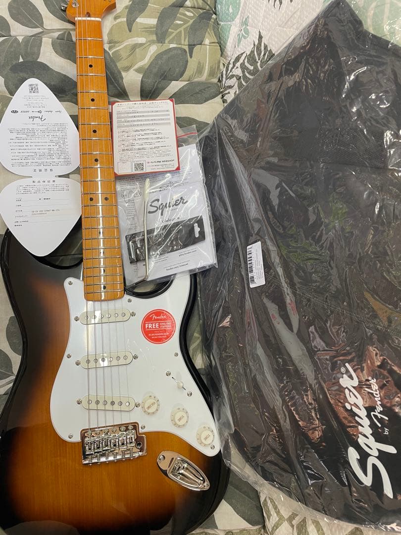 squier classic vibe ストラトキャスター '50s