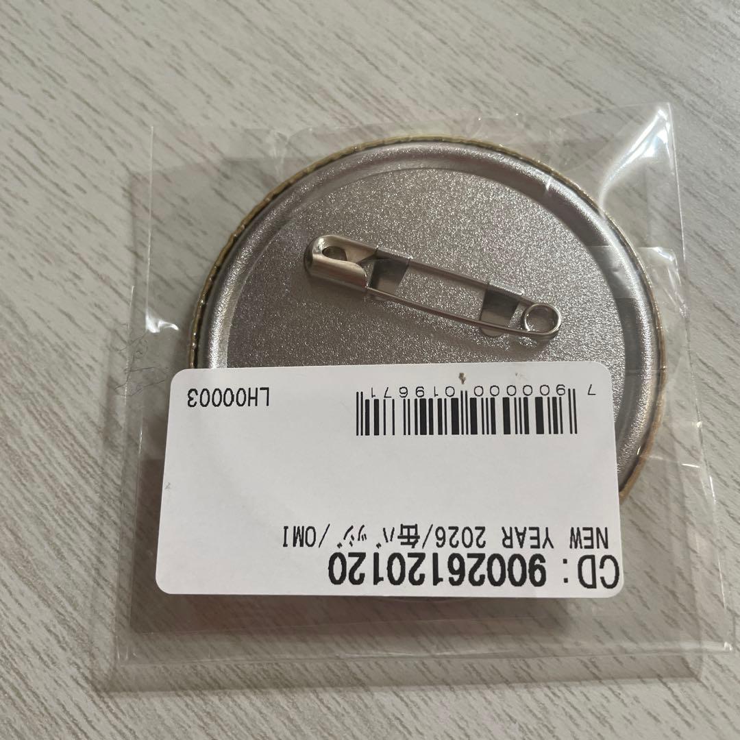 JSB3 NEW YEAR 2026 ØMI 着ぐるみキーホルダー 缶バッジ 午 - メルカリ