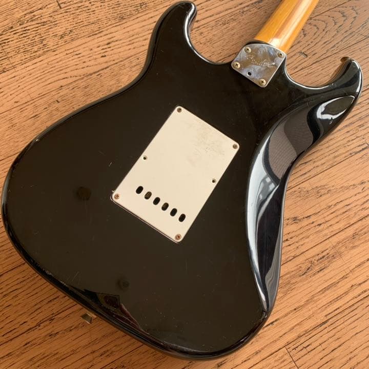 Fender Japan フェンダージャパン STM-60M ミディアムスケール