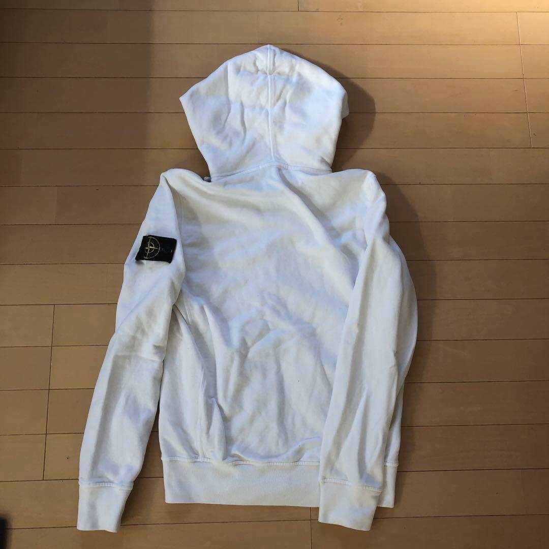 ストーンアイランド　パーカー　 オフホワイト