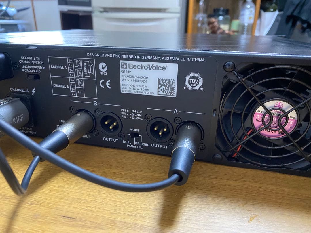 EV Q1212 パワーアンプ 動作確認済み。良い品。