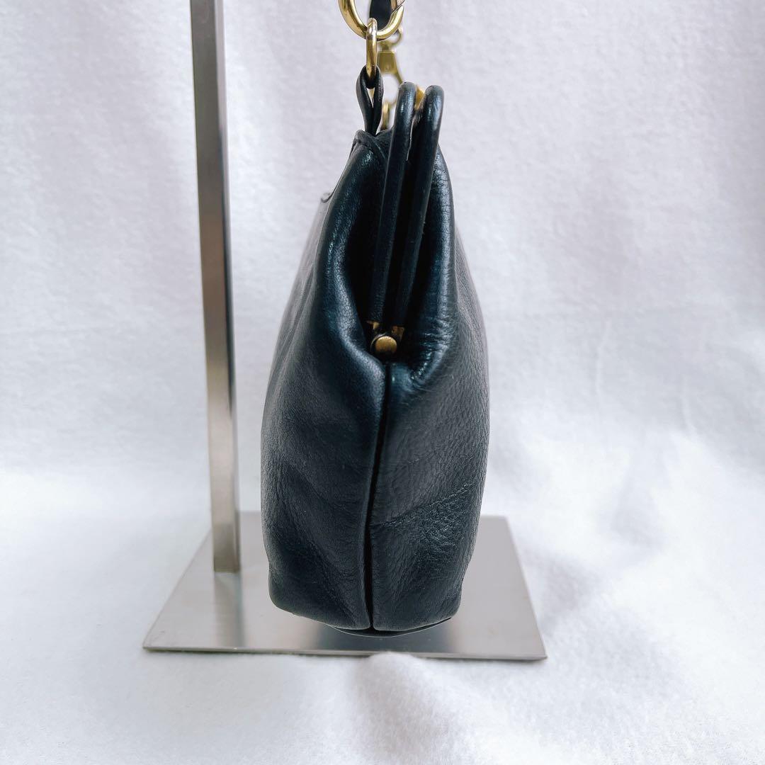 林檎　イルビゾンテ 黒 レザー クラッチバッグ がま口 ショルダー