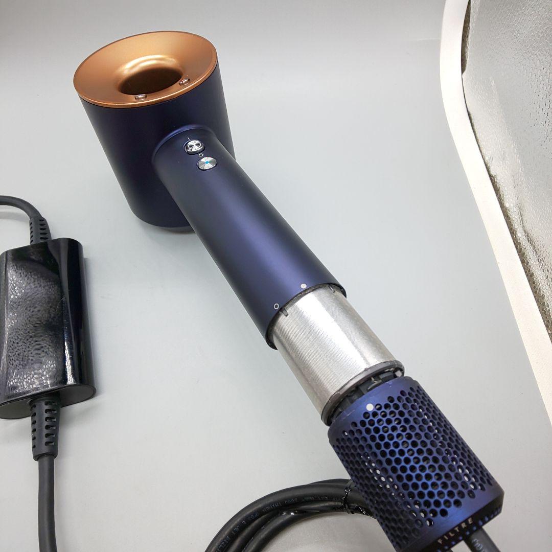 ダイソン dysonドライヤー HD08《国内正規品・風量新品同様》731