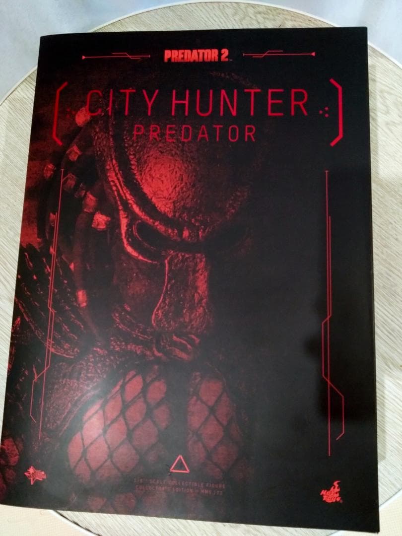 ホットトイズCITY HUNTER PREDATOR フィギュア