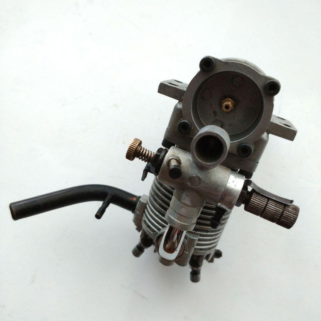 ラジコン飛行機 エンジン SAITO FA-40 4ストローク オープンロッカー