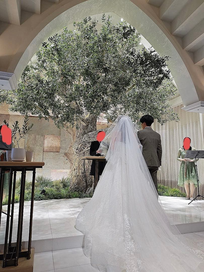 【限定セール】　ウェディングドレス　2way オフショルダー　ビスチェ　パニエ付